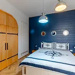 Luxurious Apartment In Old Town - Ultra Central