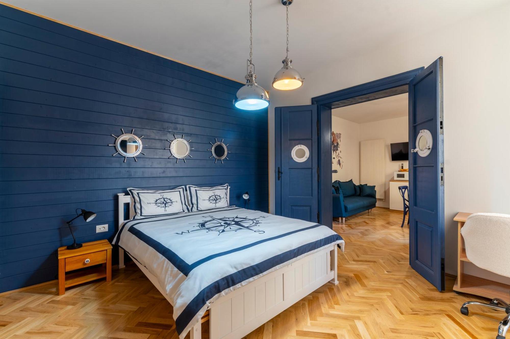 Luxurious In Old Town - Ultra * Brașov