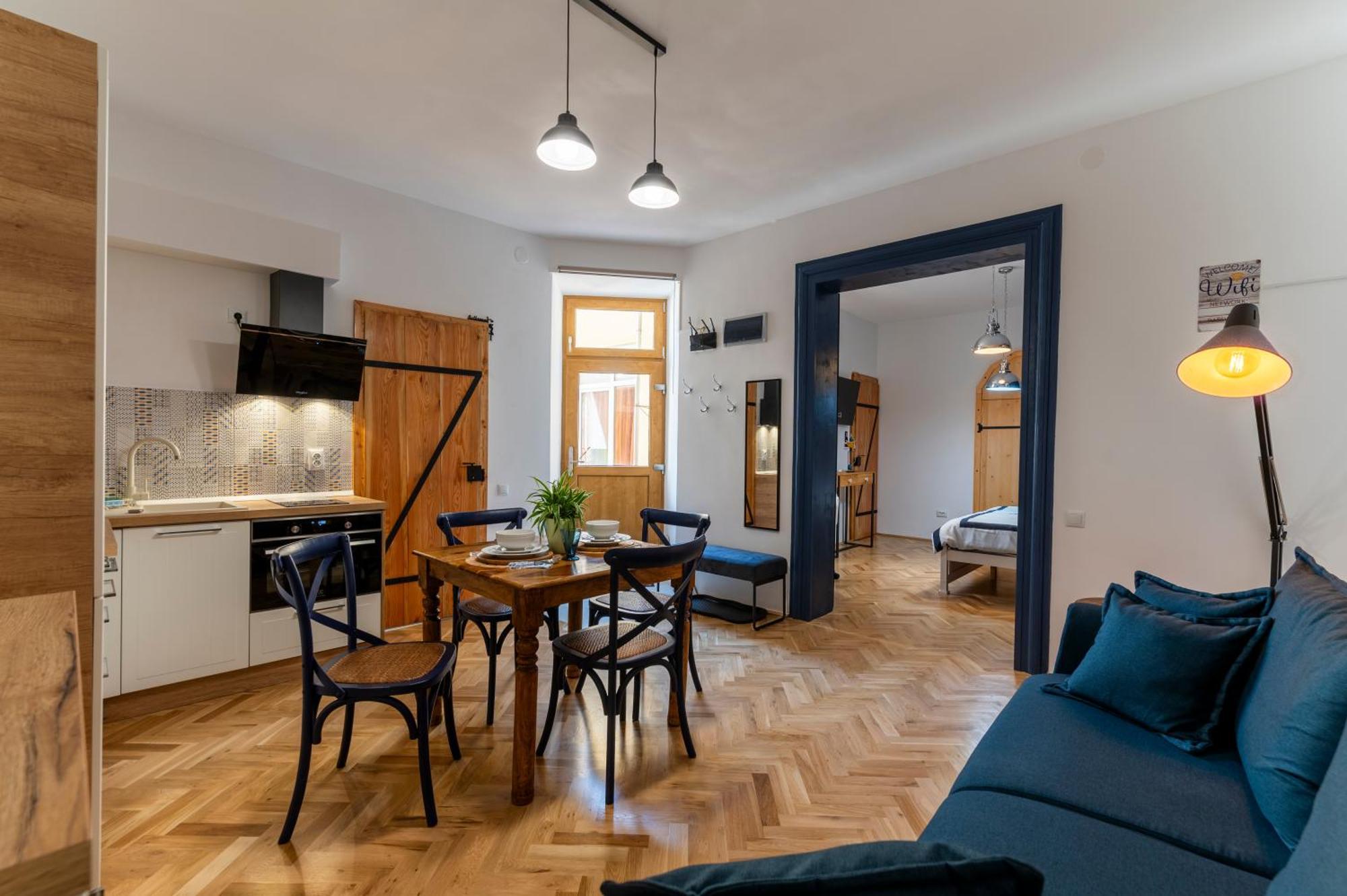 Luxurious In Old Town - Ultra Brașov